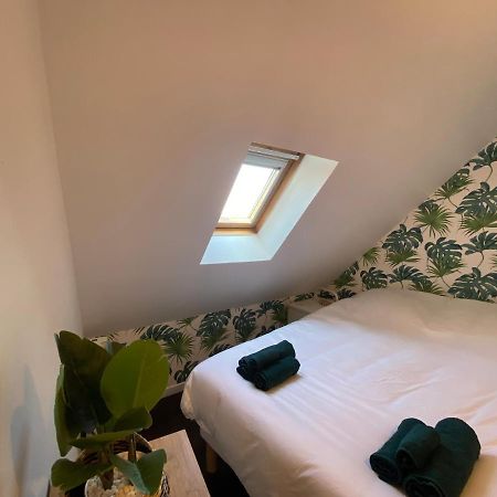 Sous Les Tropiques D'Ablis Apartment Bagian luar foto