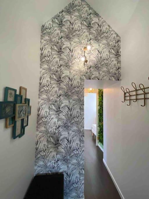 Sous Les Tropiques D'Ablis Apartment Bagian luar foto